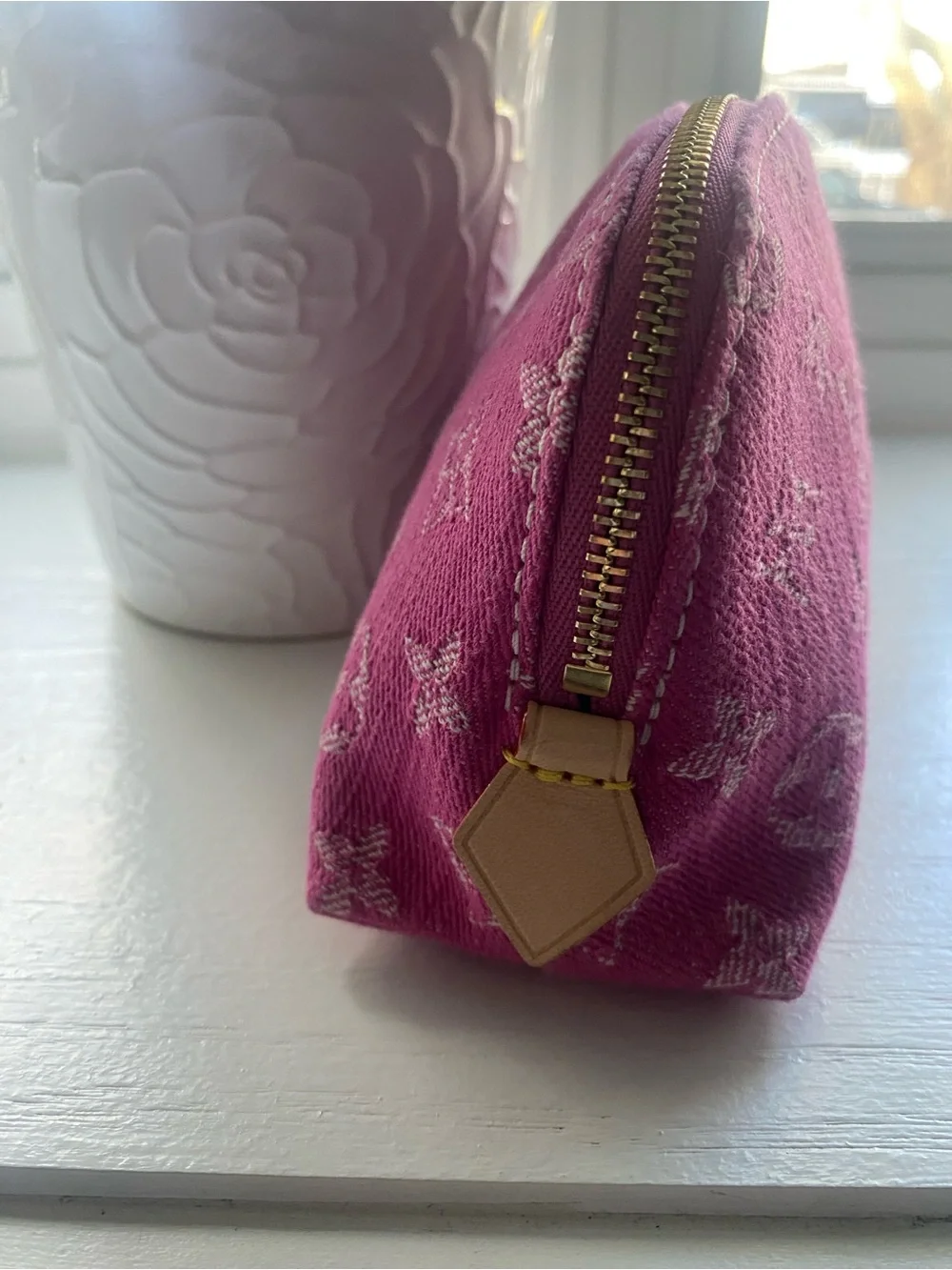 Louis Vuitton signature louis